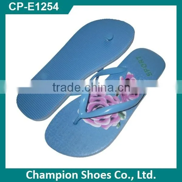 Low Price Ladies Sandals Photo