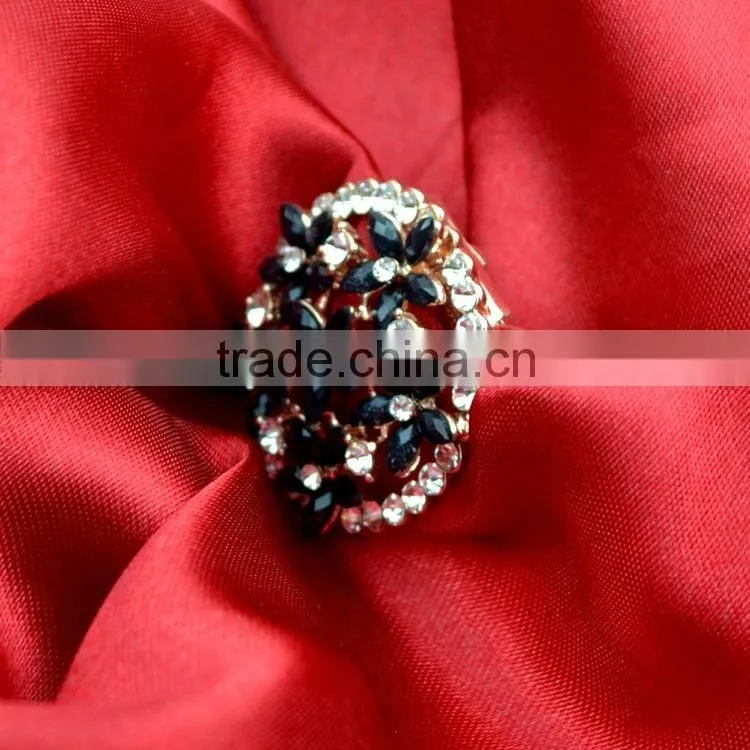 Korean New Style Environmental Copper Colourful Opal Microscope Technology Lady's Brooch Manufacturer's Wholesales