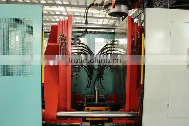 Plastic Blow Molding Machine