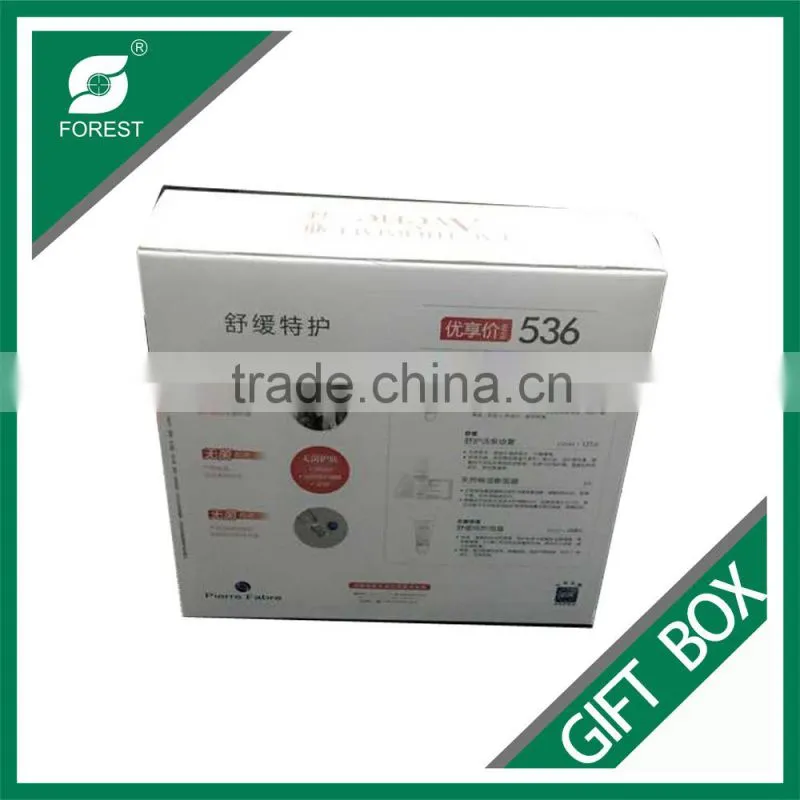 COSMETIC GIFT BOX WITH DIVIDER