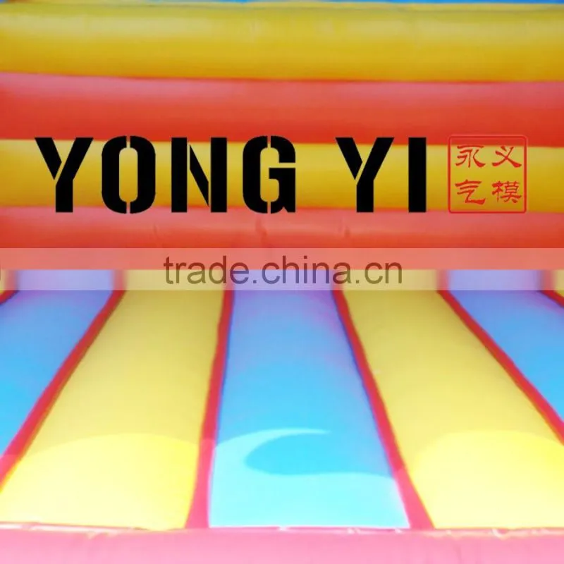 inflatable bouncy castle