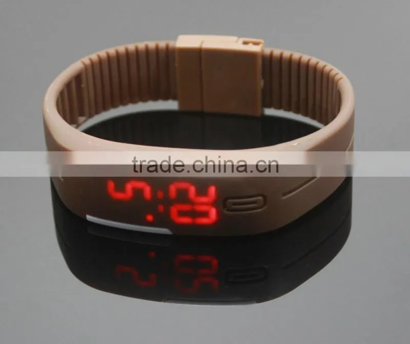 HOT Sports Bracelet LED Watch 2015 Sport Watch Fashion Digital Watch Date Time Men Wristwatch Waterproof Colorful Rubber Band