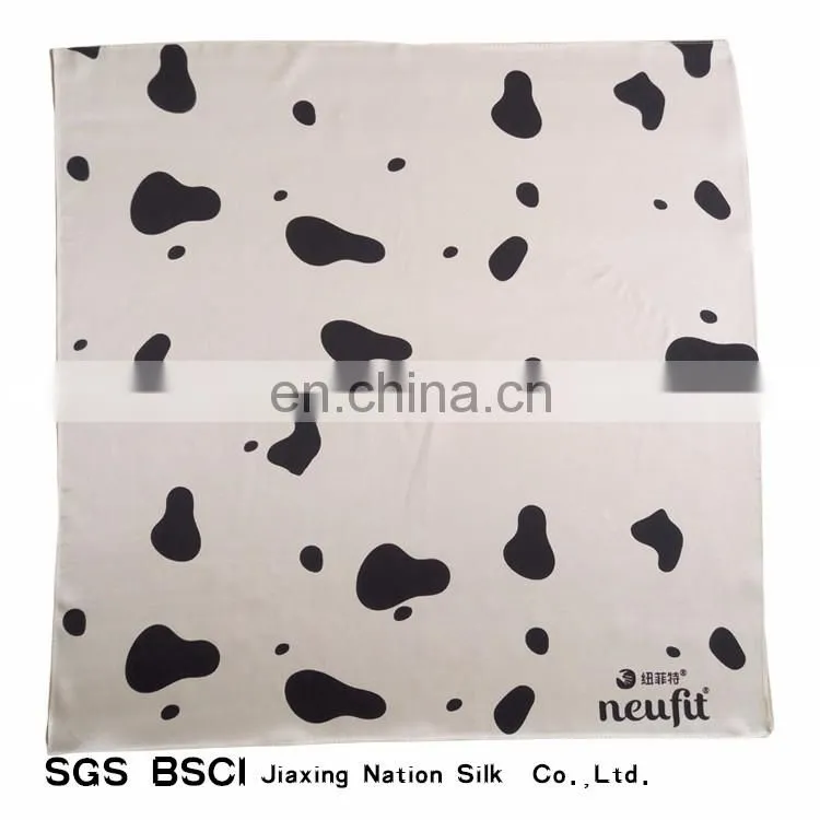 100% silk cow printing small handkerchief