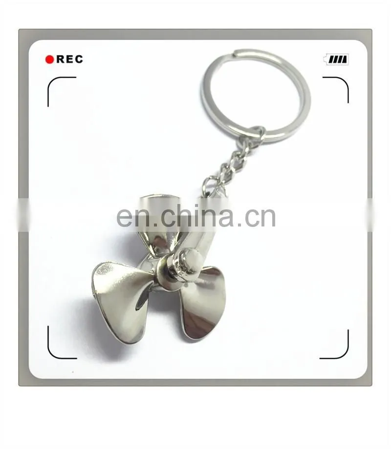 Cheap customised fan shaped rotating keychain