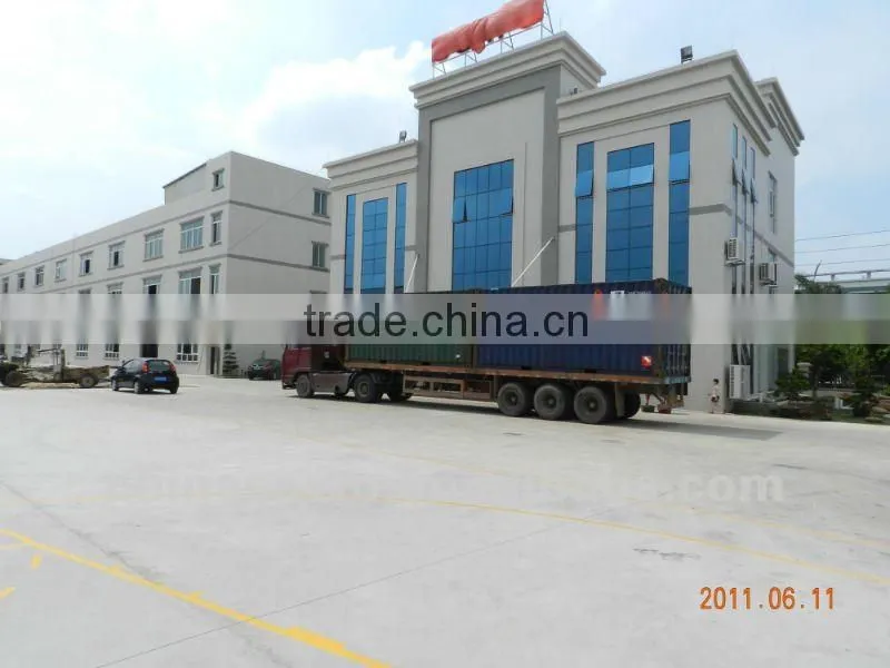 blue bubble lights used in bathtub