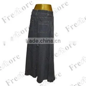 Lady's A-Line Skirt In Black