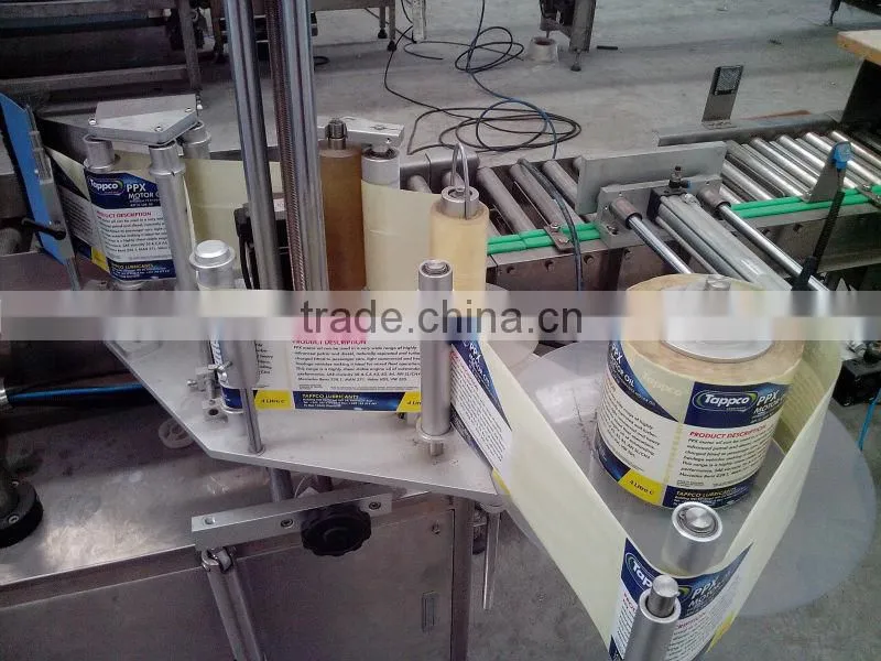 One side labeling machine label cutting machine label sticking machine