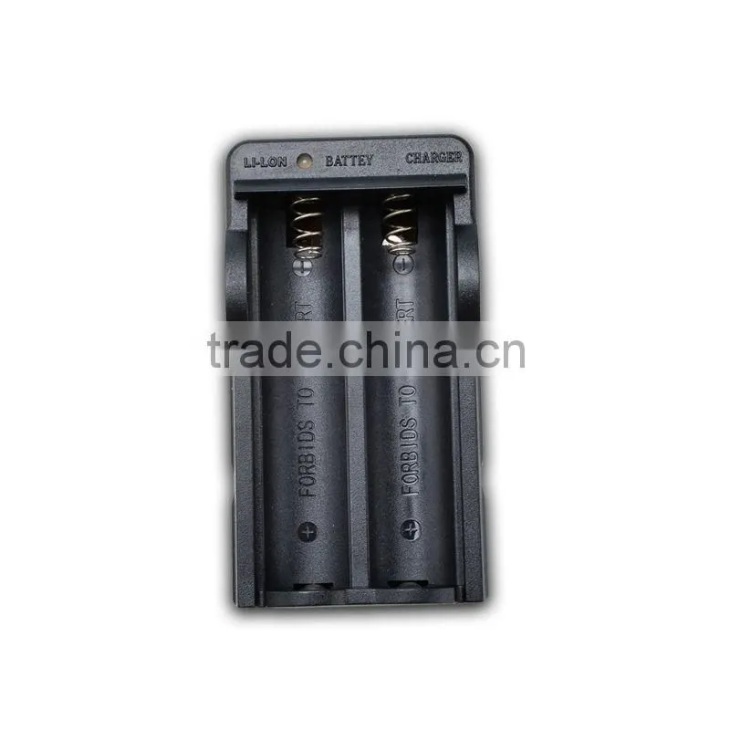 2000 Lumen CREE XM-L T6 18650 Battery Charger LED Flashlight Rechargeable Torch