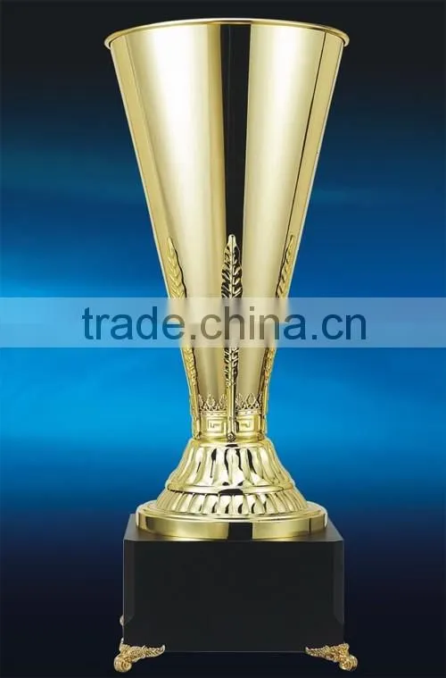 T823 YIWU EV Sport Metal Trophy Cup Wooden base High quality Wholesale