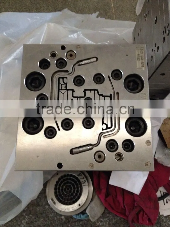 expert manufacturer of extrusion tooling in china for shutter, wpc door, plastic film productiion line and so on