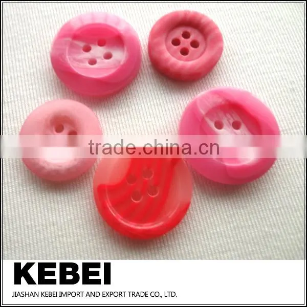 Classic resin pattern buttons four holes buttons with high quality