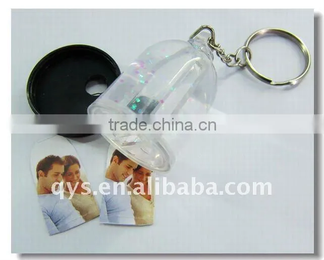 Photo Insert Snow Globe Key Chain for Lovers