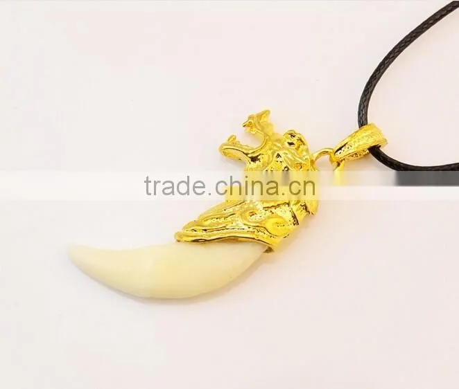 Retro Cool Men's Charm Choker Wolf Tooth Pendant Genuine Leather Alloy Necklace