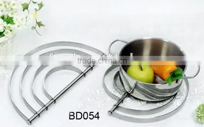 Hot sale folding Metal trivet holder