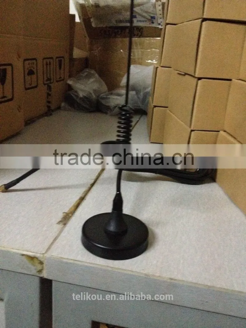 WTI-200 half-duplex wireless intercom system work station
