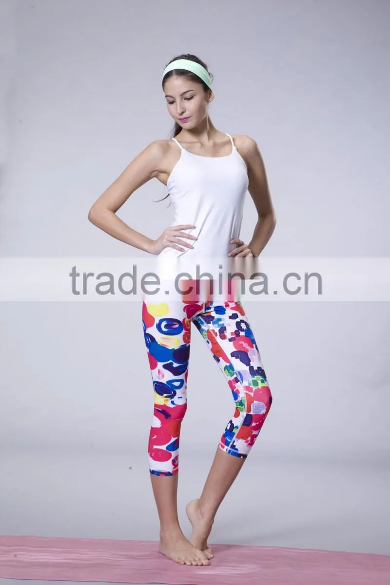 Women Sports Sleeveless Shirt Stringer Tank Top With Custom Private Label