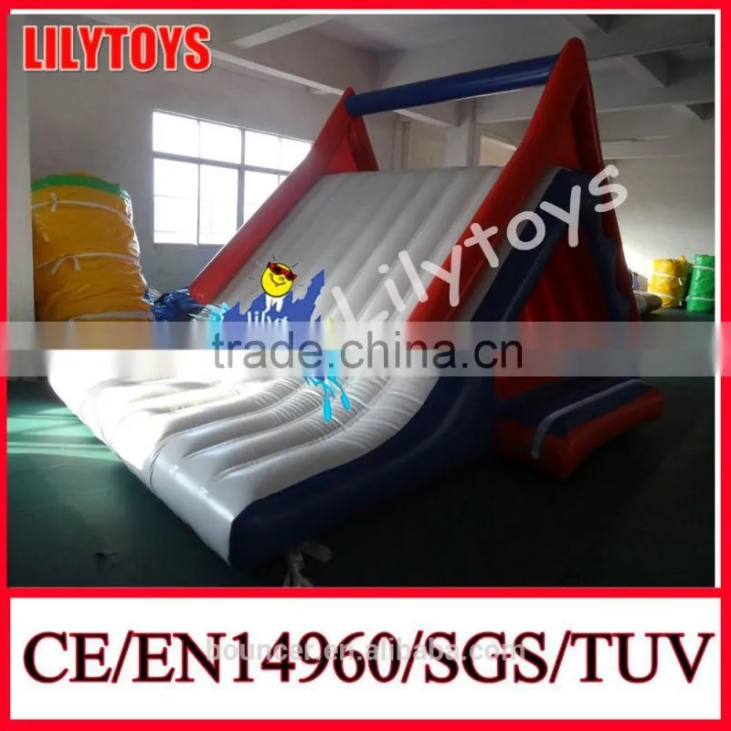 New design giant inflatable water toys,commercial inflatable floating water park equipment ,inflatable house for water games