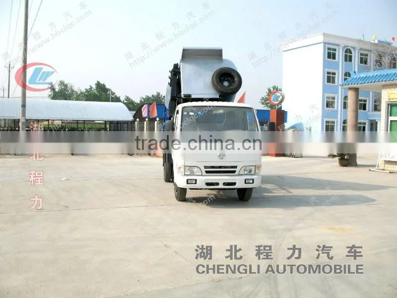 Dongfeng 4*2 garbage collection vehicle sale