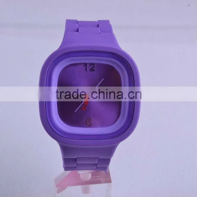 Stylish square face quartz silicon jelly watch