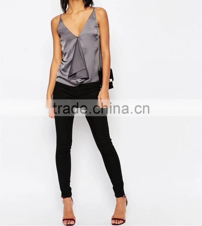 2016 Latest Ruffle Front Satin Cami Spagetti Strap Top HST8051