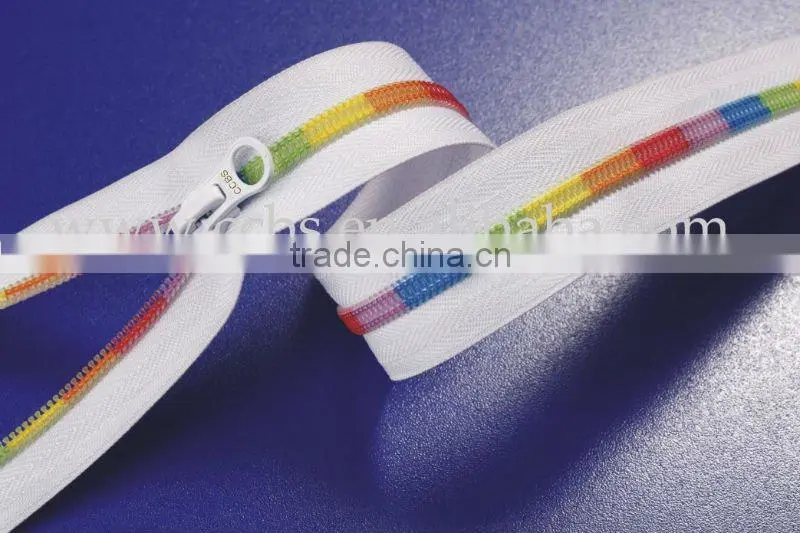 High Quality No.10 Fashion Plastic Rhienstone Zipper