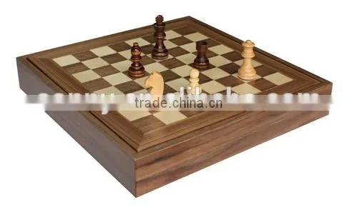 High Glossy Finish 2 in 1 Chess Set Wooden