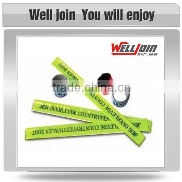 Promotiona Printed Logo Cheap Customer Reflective Slap Bracelet