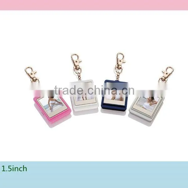 mini keychain digital picture frame