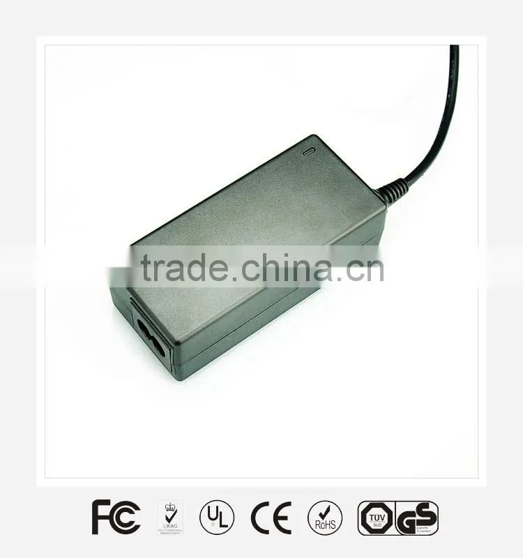 24V 1A Switching Adapter with UL GS CE FCC SAA KC PSE ROHS Approved