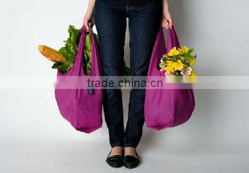 190T Polyester foldable strawberry Bag for shopping