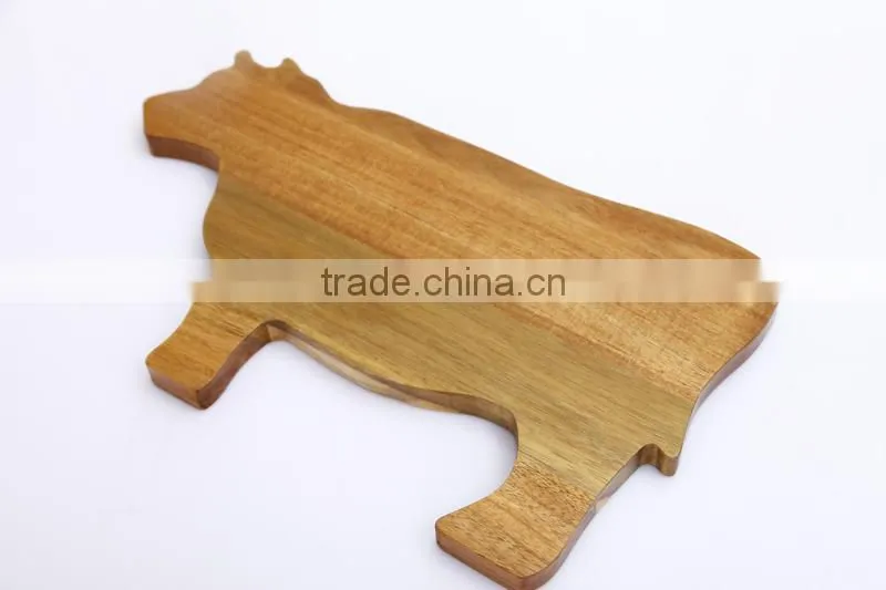 dishwasher safe animal shape acacia wood kitchen cutting board
