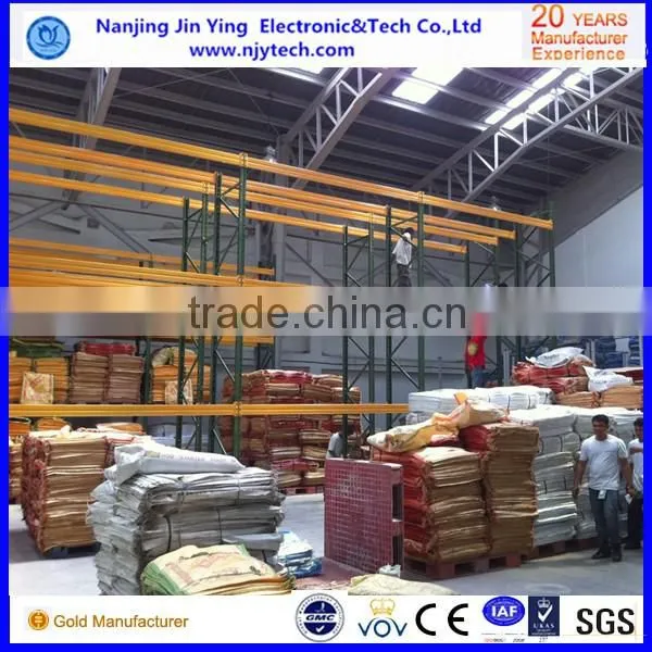 Warehouse storage heavy duty beem racking