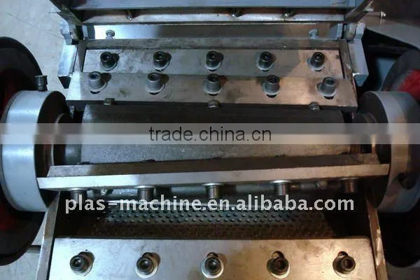 Plastic pet shredder (SF-II-B-400x300)