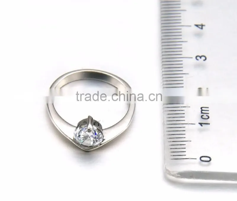 Unique Design Luxury Zircon Wedding Band Finger Rings Women Stainless Steel Engagement Ring