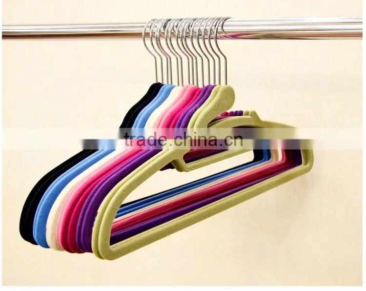 antislip plastic velvet flocked hanger for clothes