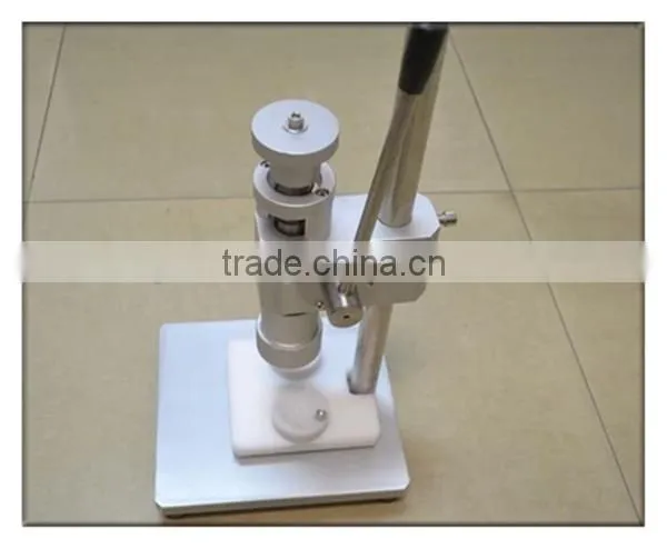 Manual perfume capping machine