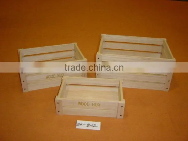 Arts and crafts paulownia wooden box