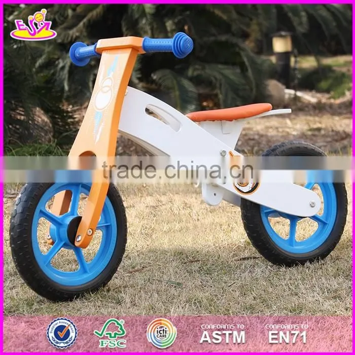 2017 New design best toddlers wooden balance bike for 2 year old W16C165