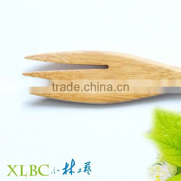 triadius wooden fork