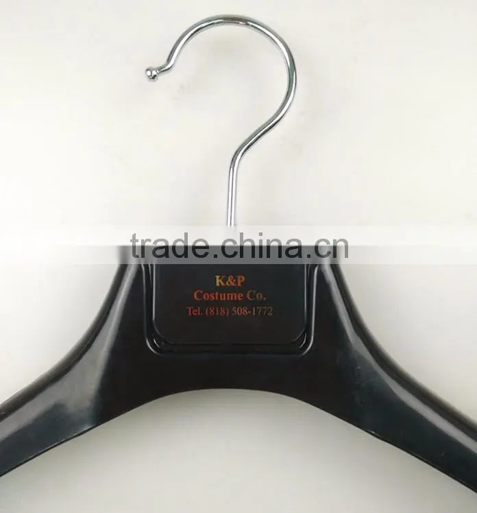CY-669 High material custom logo plastic hanger black plastic hanger for men suits.