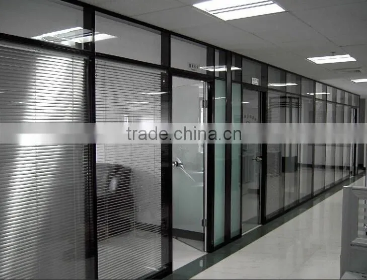 Low price color Louvre glass for window