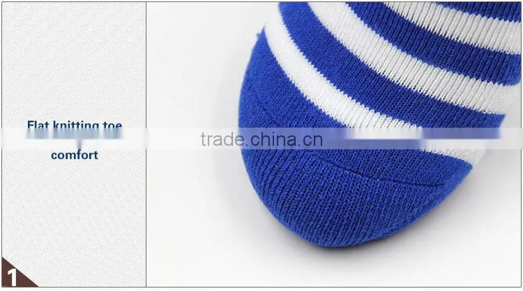 Strip Pattern Fresh Young Boy and Young Girl Sport socks