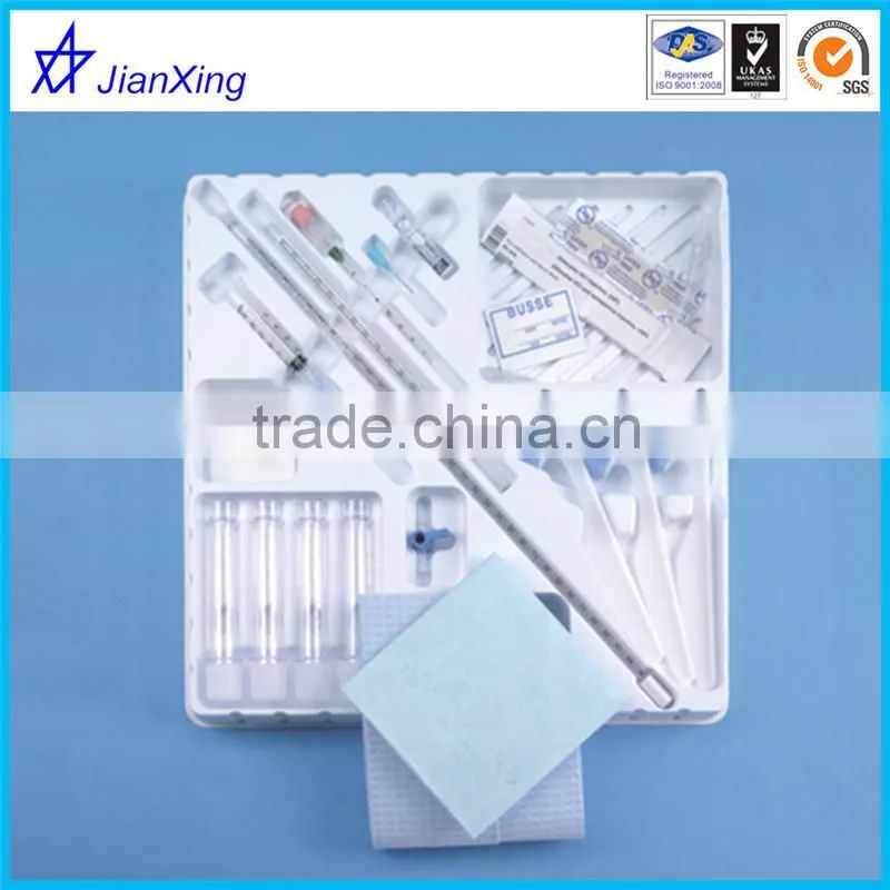 Plastic medical instrument tray