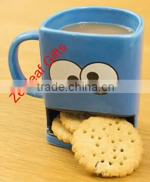 coffee mug with cookie holder, ceramic biscuit mug, mug with the cookie space coffee mugs