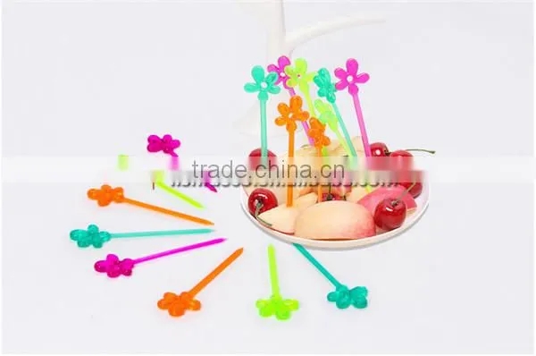 Flower Style Cute Fruit Fork Set