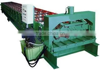floor decking sheet roll forming machine in car