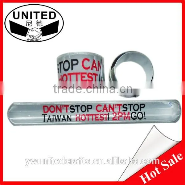 2015 Eco-friendly custom reflective slap bracelets, pvc slap bangles