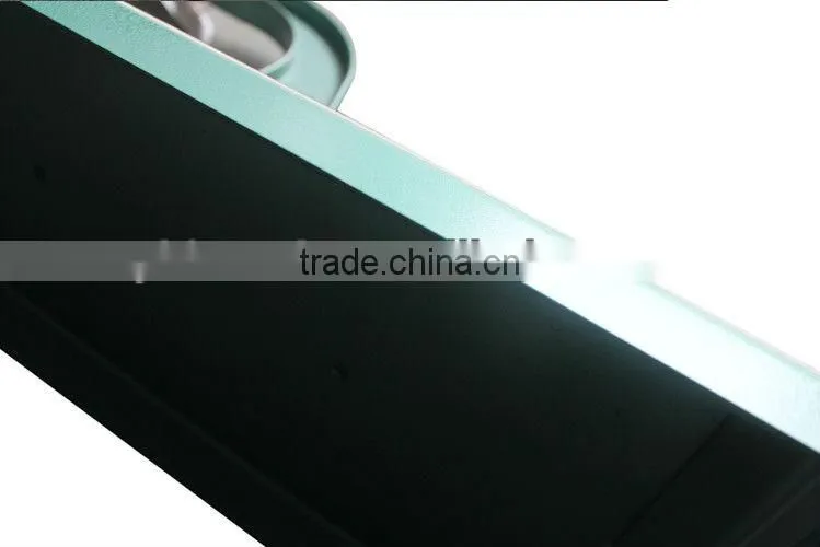 Ceramic tile cutter