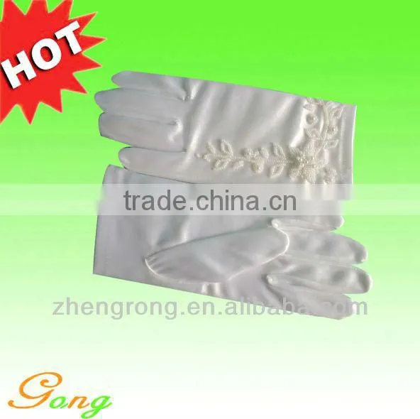 Nice Wedding Girls Satin Gloves
