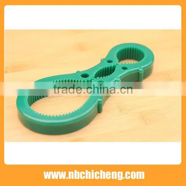 6 in 1 Plastic Multi Opener easy twist jar opener